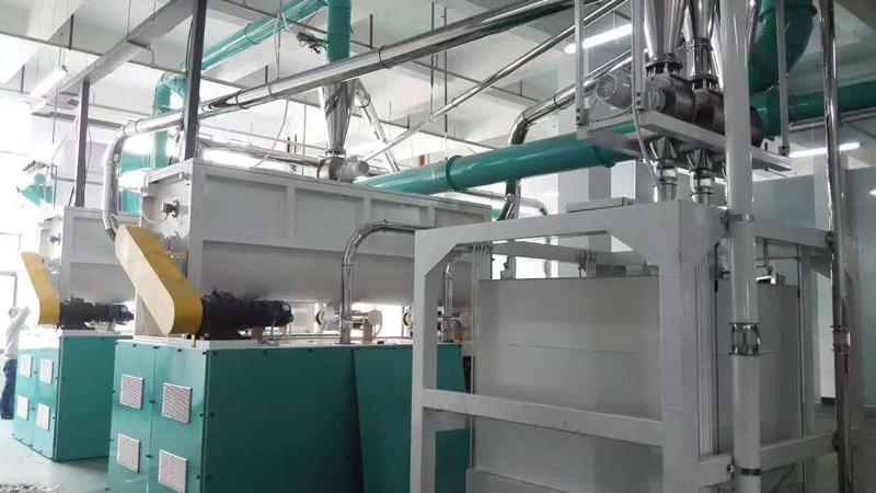 Xingtai-6000L-horizontal-screw-belt-mixer2